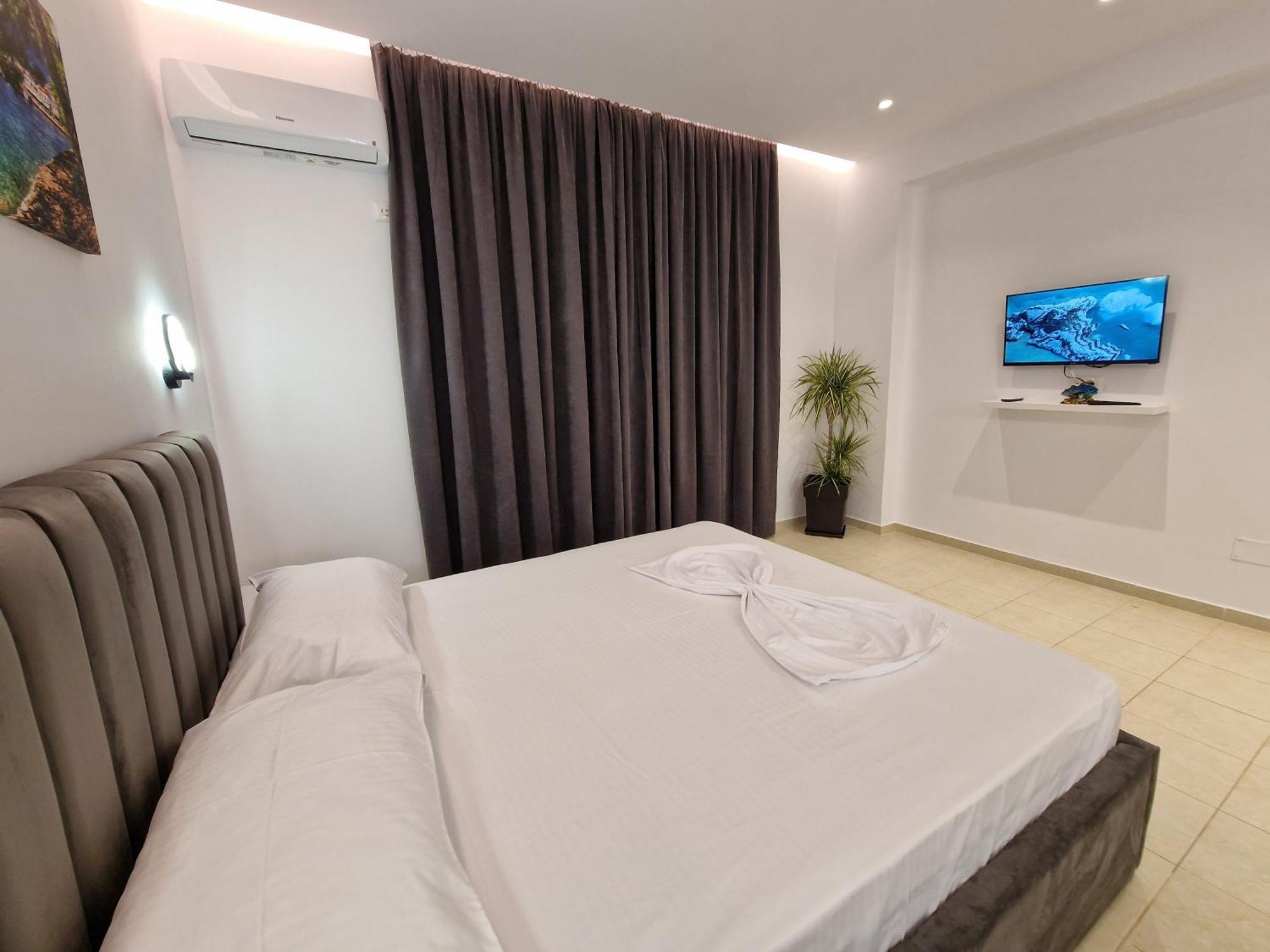 Feniks Hotel Ksamil Zewnętrze zdjęcie