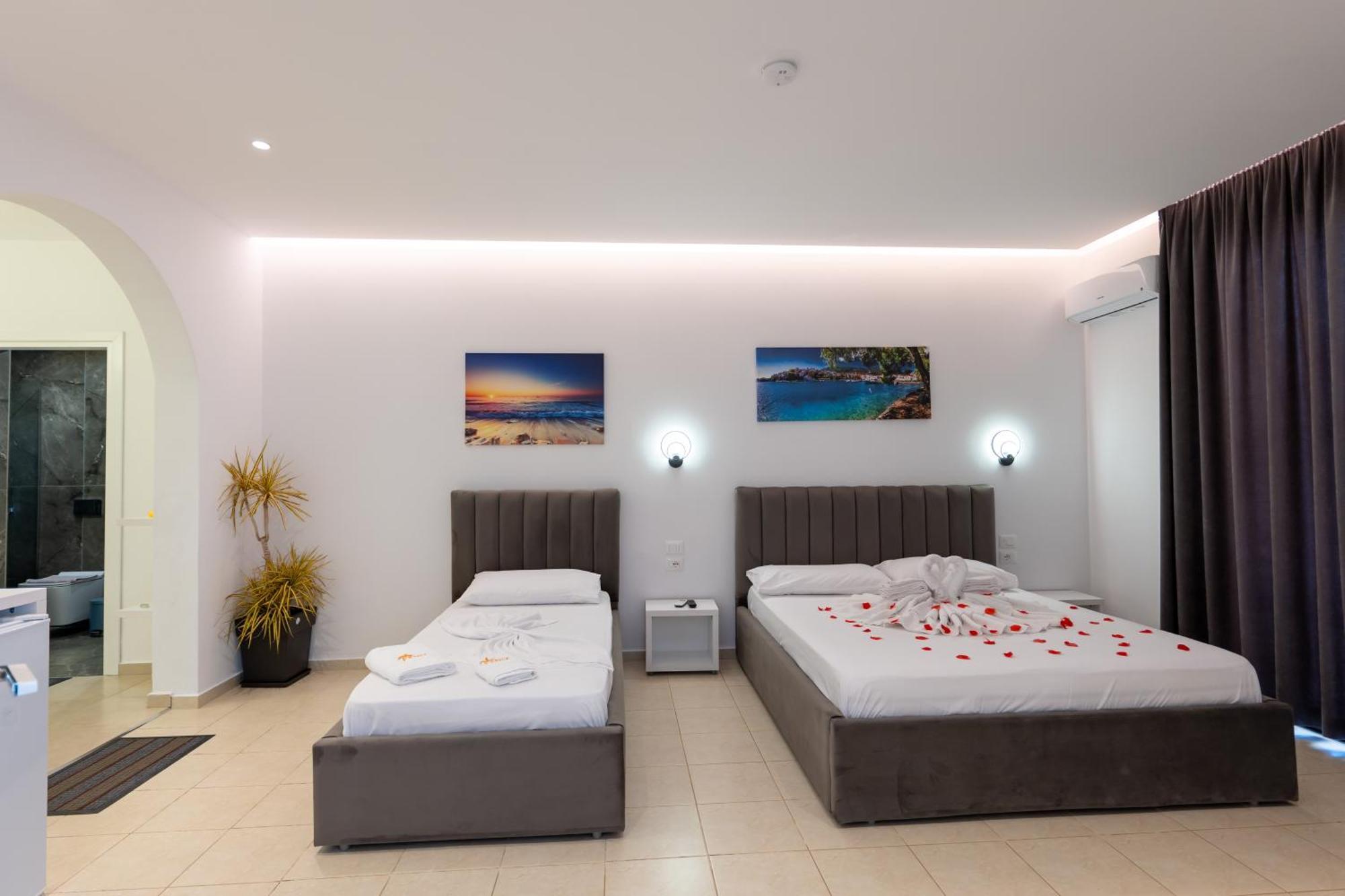 Feniks Hotel Ksamil Zewnętrze zdjęcie