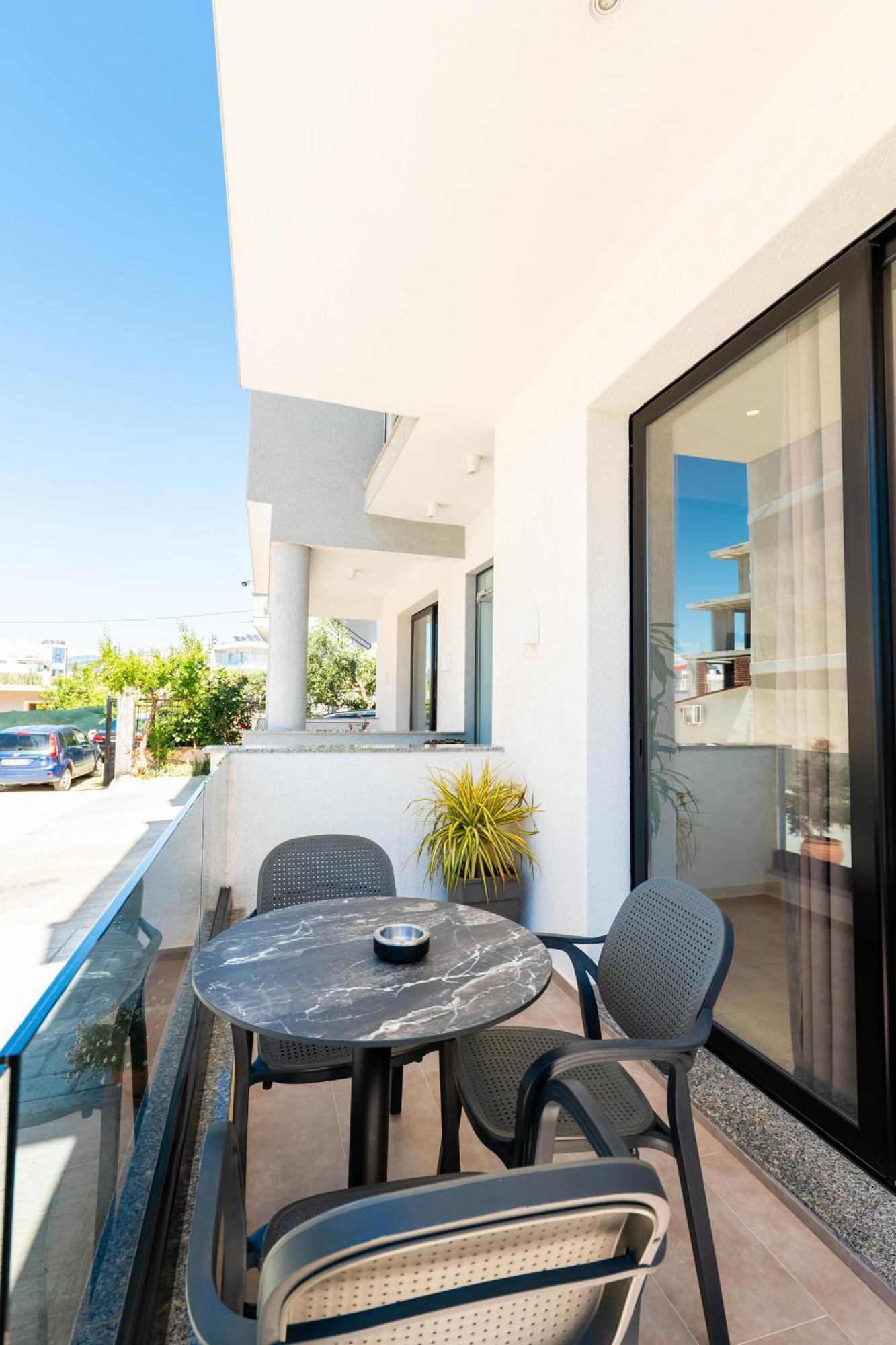 Feniks Hotel Ksamil Zewnętrze zdjęcie